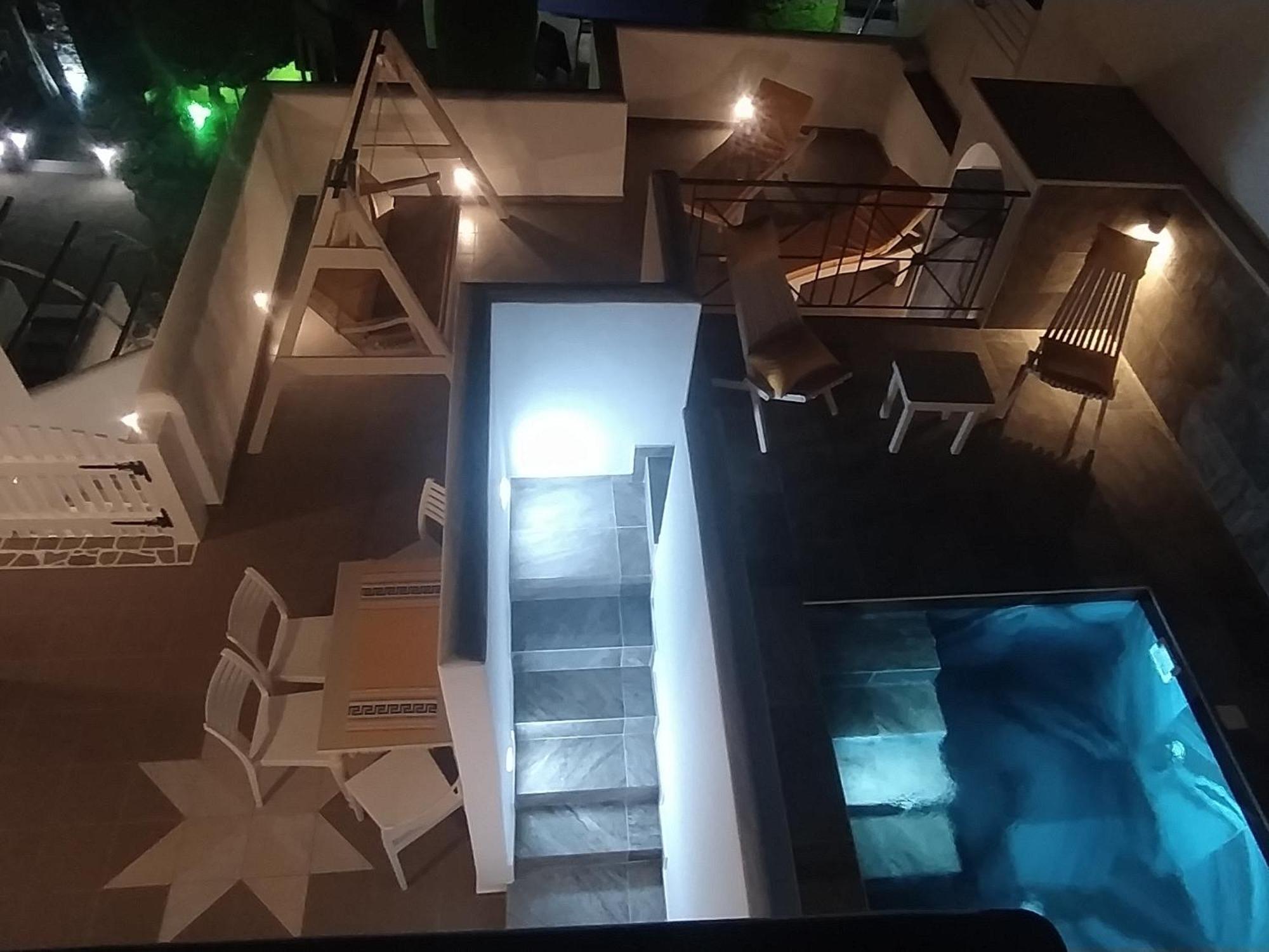Chariot Apartments Santorini Kamári エクステリア 写真
